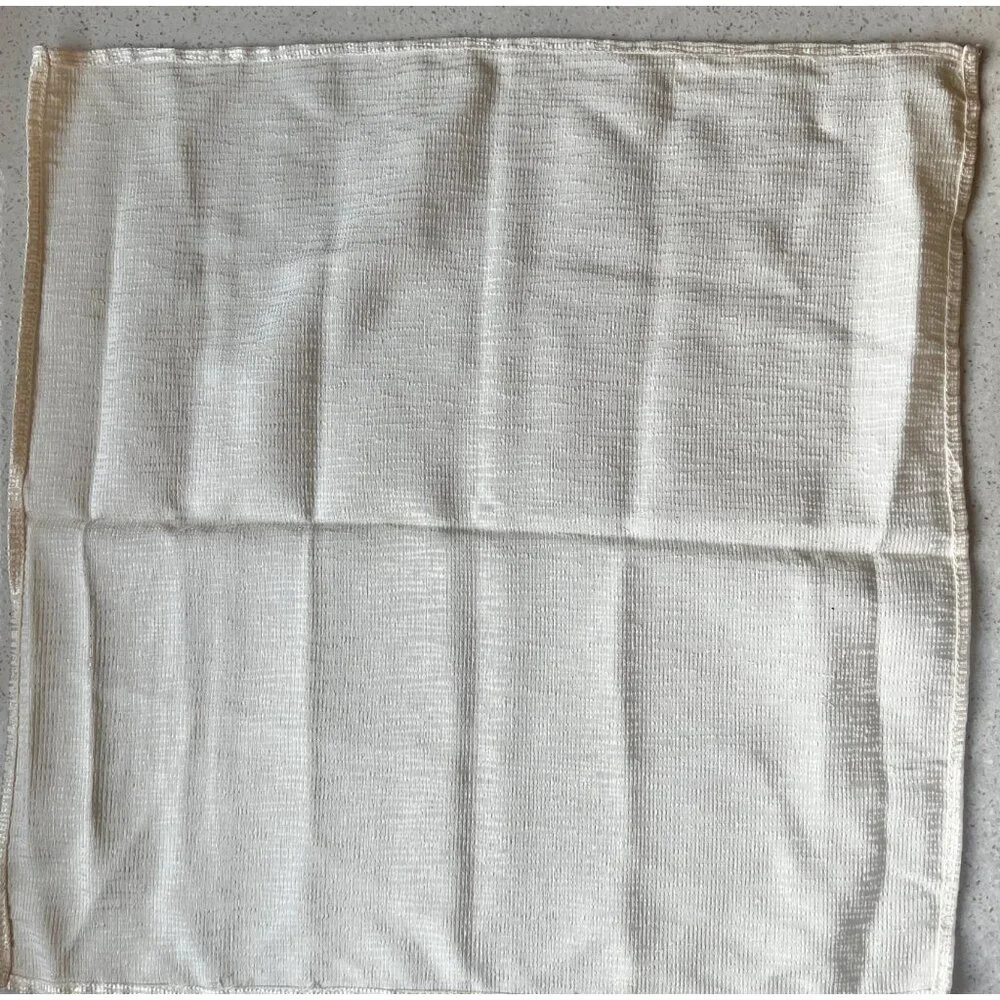 Set Of 4 Ivory Textured Cloth Napkins W/ Button Strap 17